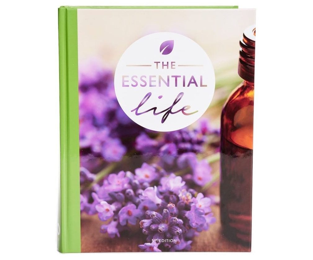 The Essential Life Book | The Ultimate Guide to Essential Oil Accessories
