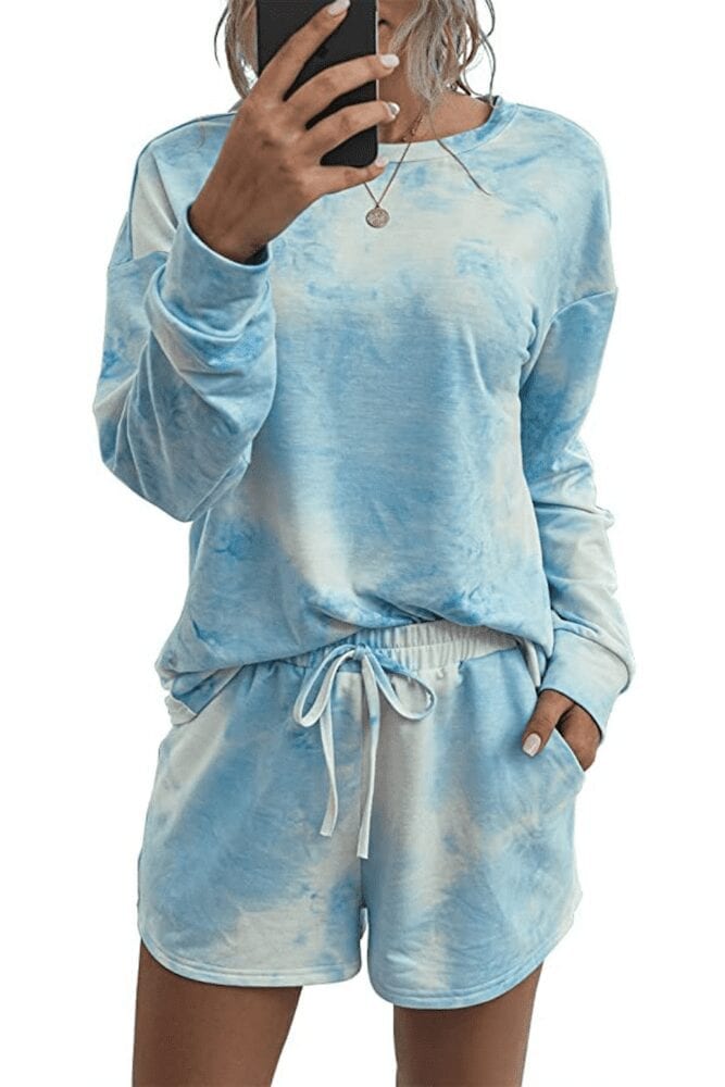 Tie Die Pajamas | The Best Loungewear Sets You Need to Add To Your Wardrobe